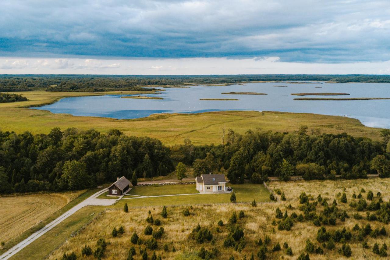 Holmiranna Holiday Homes Kungla Kültér fotó